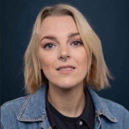 Becky Clayburn headshot