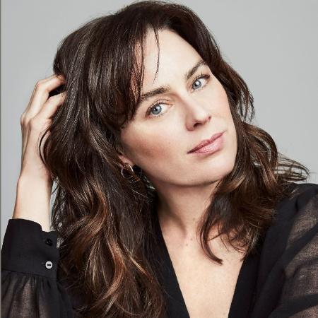 Portrait photograph of Jill Halfpenny looking to camera
