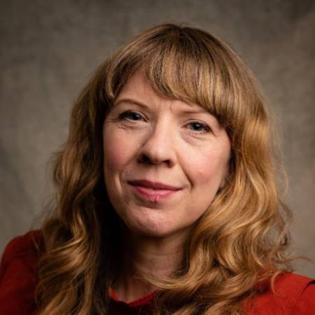 Karen Traynor headshot